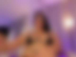 Live cam show with Lindarey - Latina Teen (18+) on Big Tits | colombia