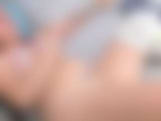 Mia Seleste's Live Sex Cam Show
