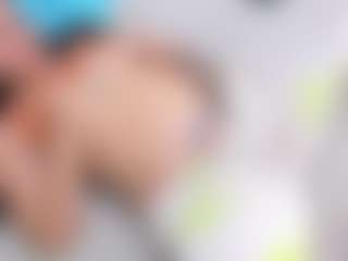 Live cam show with Mia Seleste - Gagging on Camversity