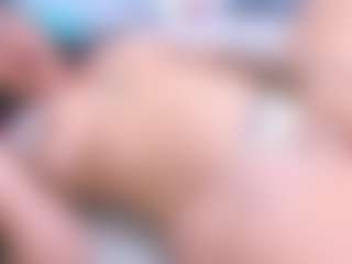 Mia Seleste's Live Sex Cam Show