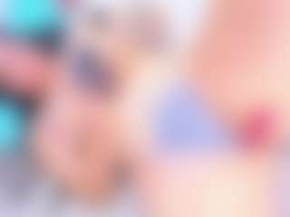 Live cam show with Mia Seleste - Gagging on Camsoda