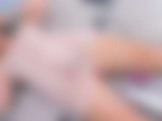 Mia Seleste's Live Sex Cam Show