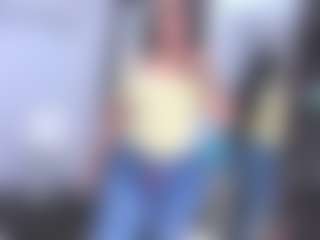 Live cam show with Mia Seleste - Public on SquirtSoMuch
