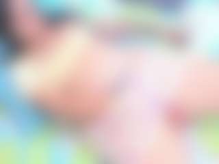 Live cam show with Mia Seleste - Deepthroat on Gym Cam Girls