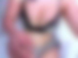 Live cam show with Wandaxs69 - MILF on CamwithHer