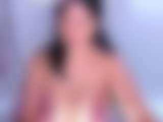 Live cam show with Wandaxs69 - Dildo on Gym Cam Girls