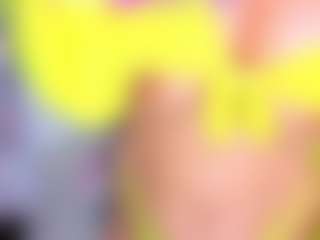 Wandaxs69 MILF webcam performer live streaming