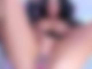 Live cam show with Wandaxs69 - Curvy on Mixed Magazine Live