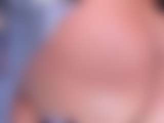 Live cam show with Wandaxs69 - White on Camversity | colombia