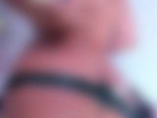 Wandaxs69's Live Sex Cam Show