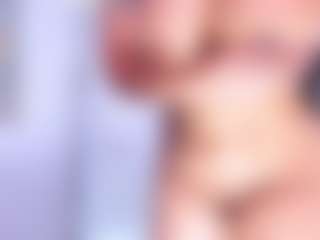 Live cam show with Wandaxs69 - Living Room on liverealitysex.com