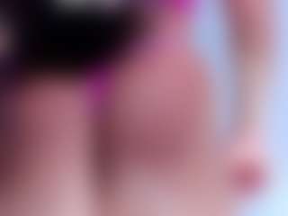 Wandaxs69's Live Sex Cam Show