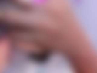 Wandaxs69's Live Sex Cam Show
