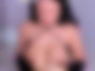 Wandaxs69's Live Sex Cam Show