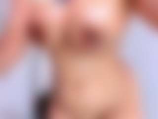 Wandaxs69's Live Sex Cam Show
