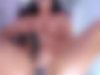 Wandaxs69's Live Sex Cam Show