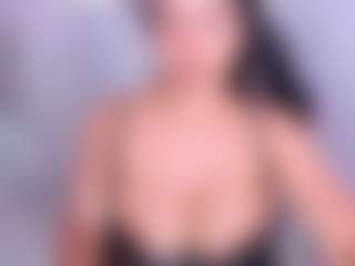 Wandaxs69's Live Sex Cam Show
