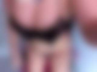 Wandaxs69's Live Sex Cam Show