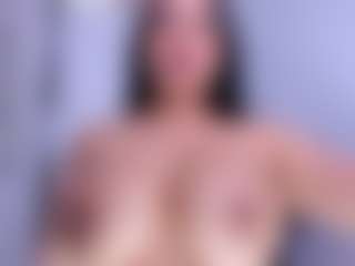 Wandaxs69's Live Sex Cam Show