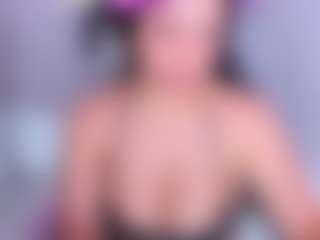 Wandaxs69's Live Sex Cam Show