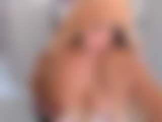 Wandaxs69's Live Sex Cam Show