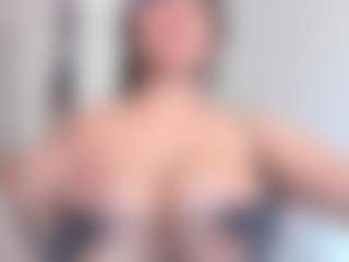 Wandaxs69's Live Sex Cam Show