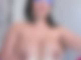 Live cam show with Wandaxs69 - Squirt Curvy on livesuperchat.net