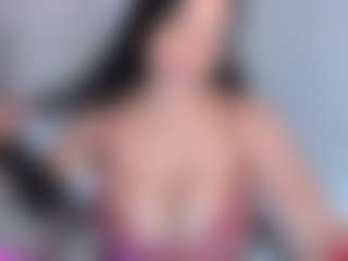 Wandaxs69 MILF webcam performer live streaming