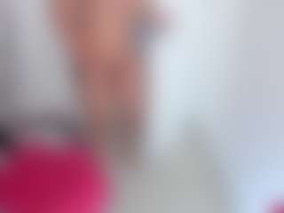 Wandaxs69's Live Sex Cam Show