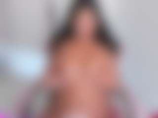 Wandaxs69's Live Sex Cam Show