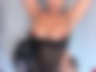 Wandaxs69's Live Sex Cam Show