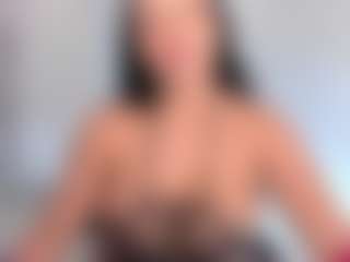 Live cam show with Wandaxs69 - Gamer MILF on Camsoda
