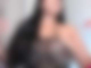 Live cam show with Wandaxs69 - Shaved Pussy MILF on Camsoda