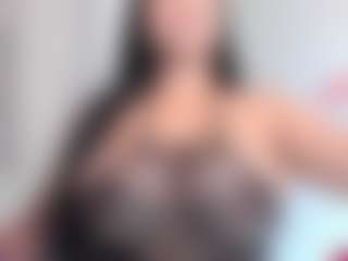 Live cam show with Wandaxs69 - Shaved Pussy MILF on Camsoda