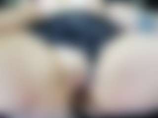Live cam show with Doomed Nympho - Orgasm on luckytryst.com