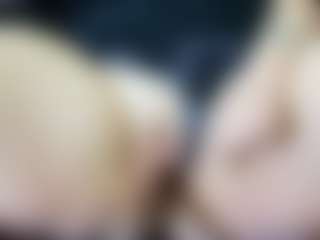 Live cam show with Doomed Nympho - Squirt on xDating