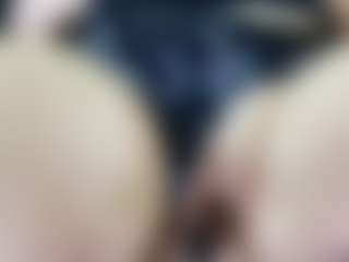 Live cam show with Doomed Nympho - BBW on friskycurves.com