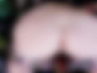 Live cam show with Doomed Nympho - Role on fapnchat