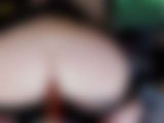 Doomed Nympho's Live Sex Cam Show