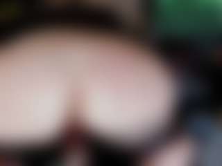Doomed Nympho's Live Sex Cam Show
