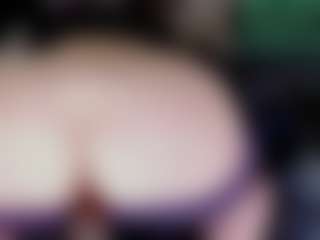Doomed Nympho's Live Sex Cam Show