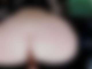Doomed Nympho's Live Sex Cam Show
