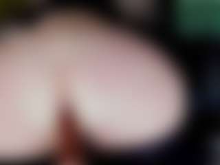 Live cam show with Doomed Nympho - Dirty Talk on galaxygirlnitro.com
