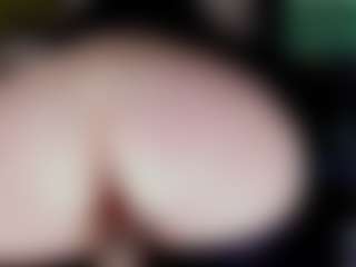 Live cam show with Doomed Nympho - BBW Squirt on SmokeAndPoke