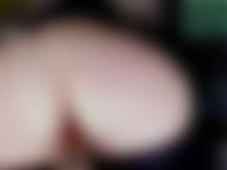 Live cam show with Doomed Nympho - Dirty Talk on boobsie.com