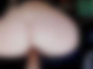 Live cam show with Doomed Nympho - BBW on Mixed Magazine Live