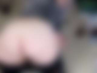 Doomed Nympho's Live Sex Cam Show