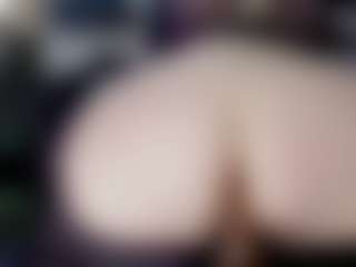 Doomed Nympho's Live Sex Cam Show
