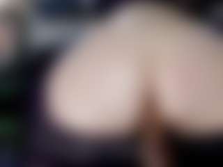 Doomed Nympho's Live Sex Cam Show