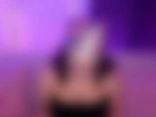 Live cam show with Liz Martins - Latina Teen (18+) on Dare Cams | colombia